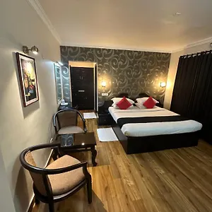 Gd International Redfort Hotel